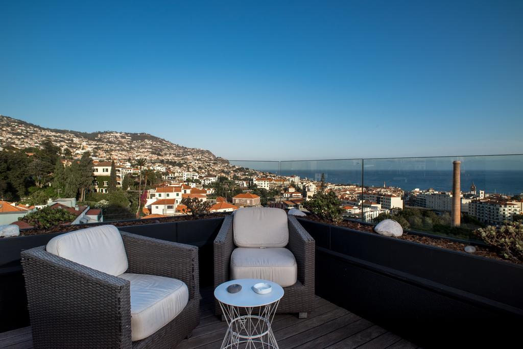 Arts In Penthouse Apartments Til Sol Funchal  Exterior foto