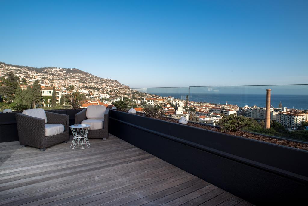 Arts In Penthouse Apartments Til Sol Funchal  Exterior foto